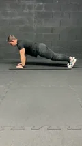 Omuzlar ve triceps için dar tutuş şınav